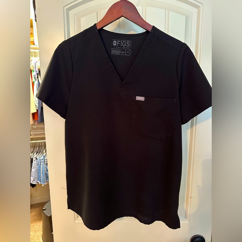 FIGS - Women’s Catarina One-Pocket Scrub Top